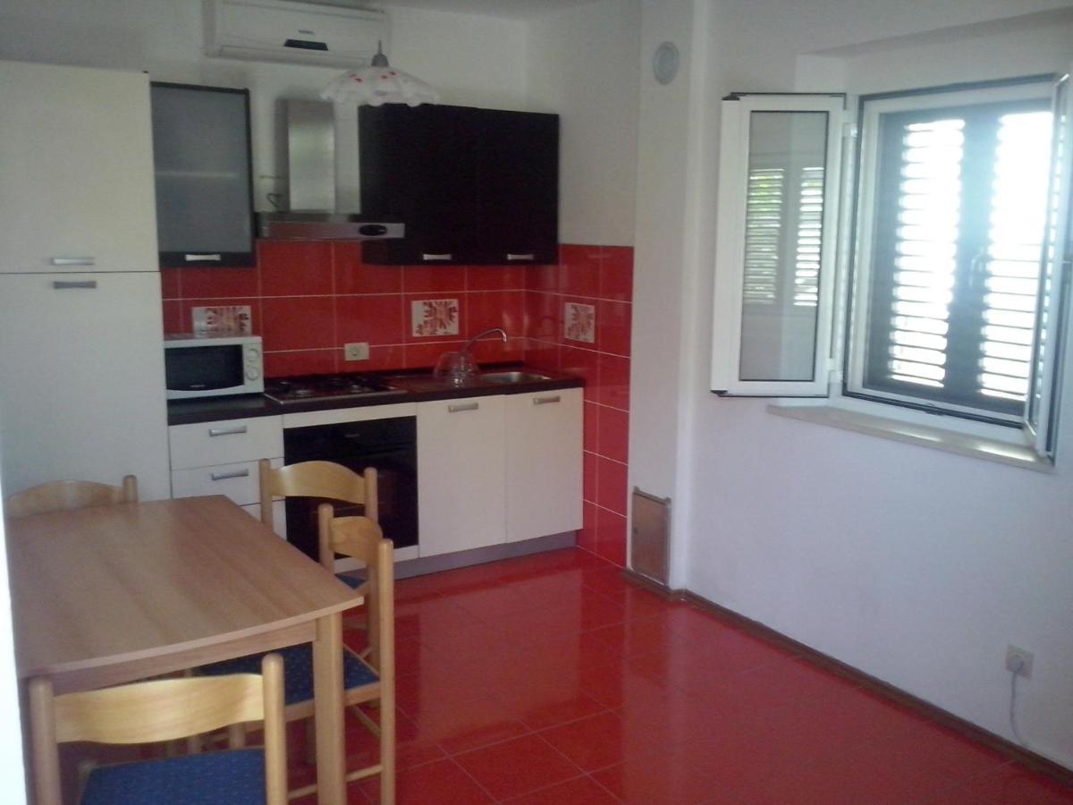 Apartments By The Sea Sumartin, Brac - 11658 Bagian luar foto