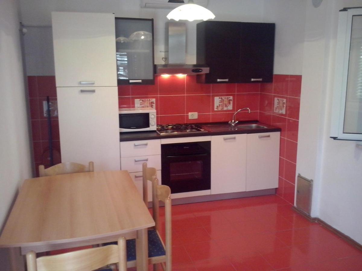 Apartments By The Sea Sumartin, Brac - 11658 Bagian luar foto