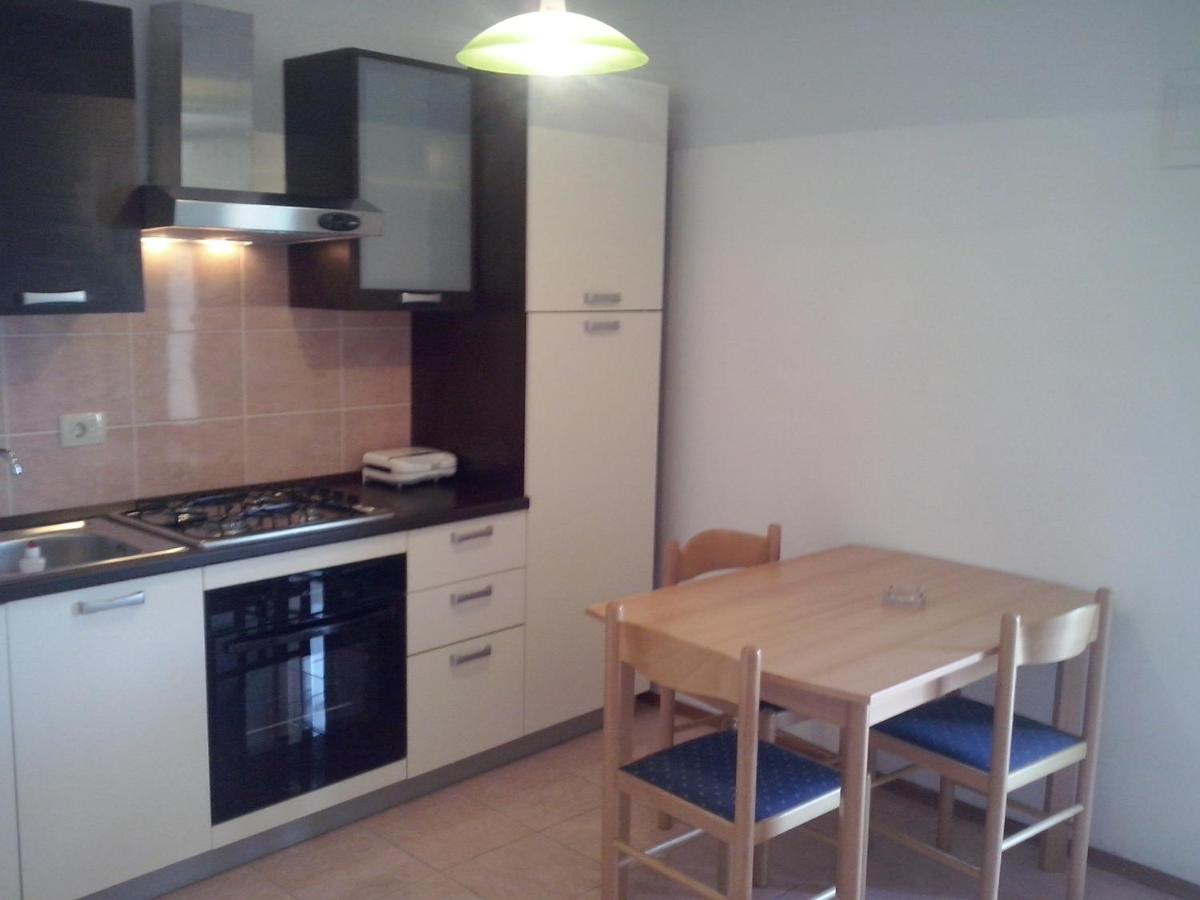 Apartments By The Sea Sumartin, Brac - 11658 Bagian luar foto